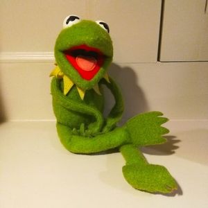 Vintage 1970s Kermit Doll